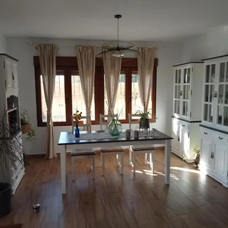 Villa Jade *
